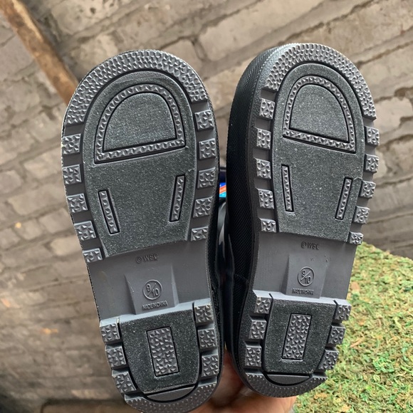 NWT Boys Western Chief Camo Insulated Rainboot - Picture 5 of 7